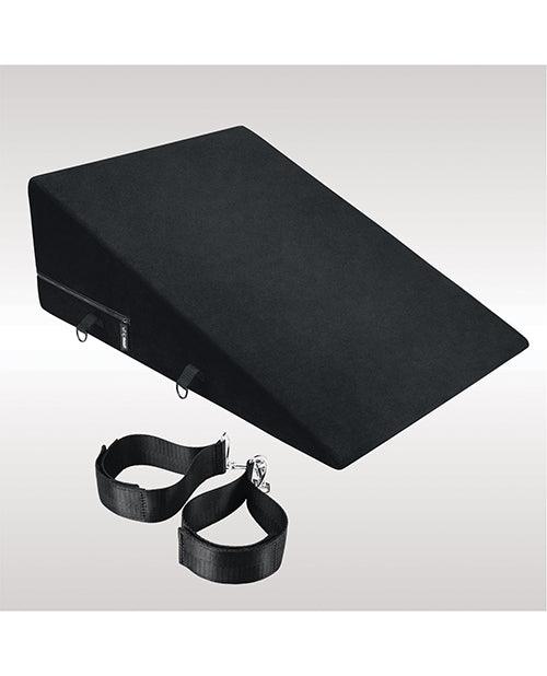 product image,Whip Smart Try-angle Cushion - Black - SEXYEONE